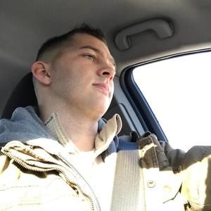 Meet your Posher, Zach